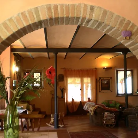 Ca Giovanni Country Pet Friendly לינה וארוחת בוקר