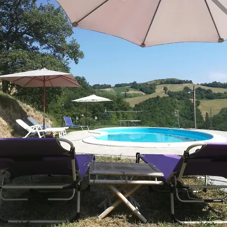 Ca Giovanni Country Pet Friendly לינה וארוחת בוקר אורבינו